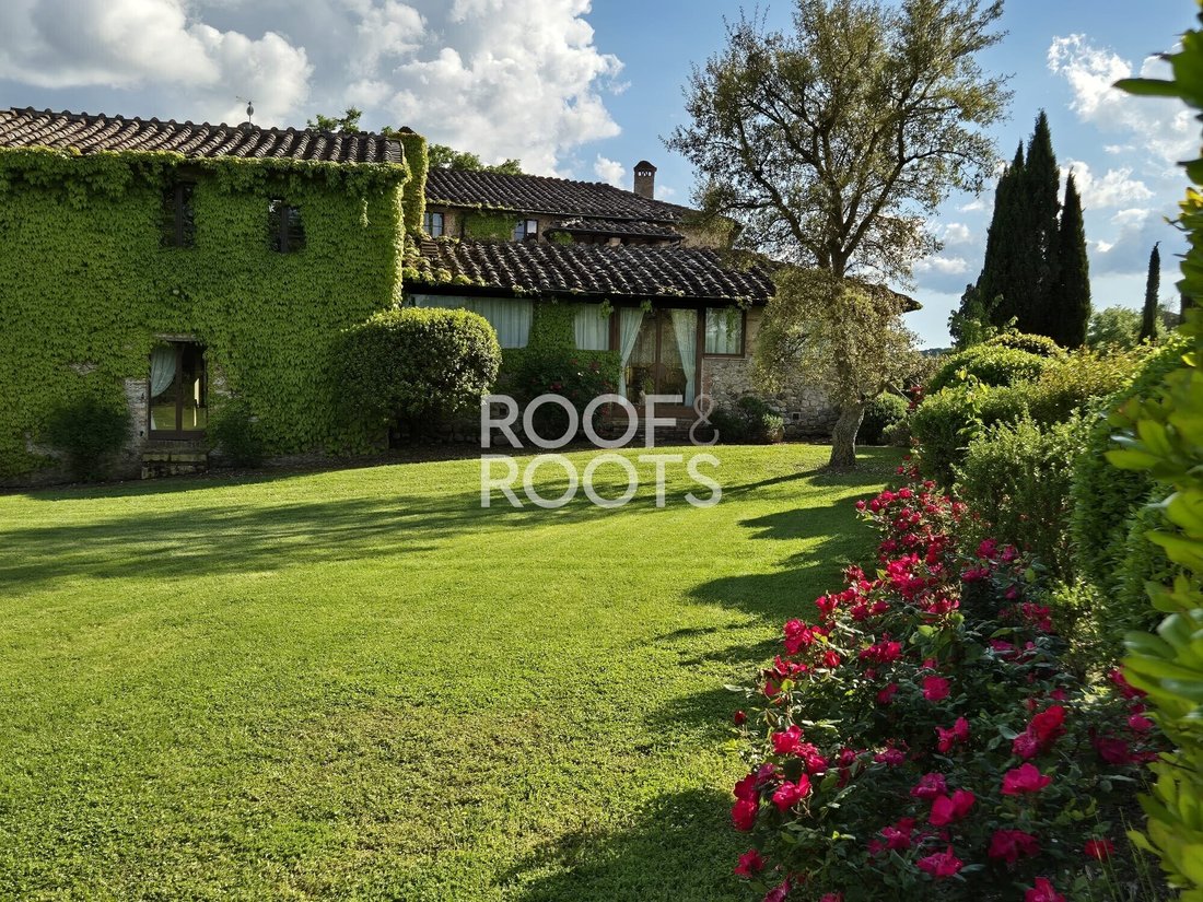 Villa in Chiusdino, Tuscany, Italy 1 - 17299731