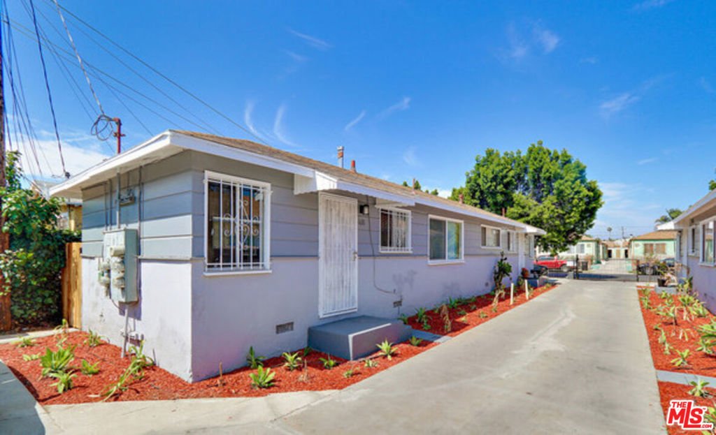 Los Angeles, California, United States 4 - 17297378
