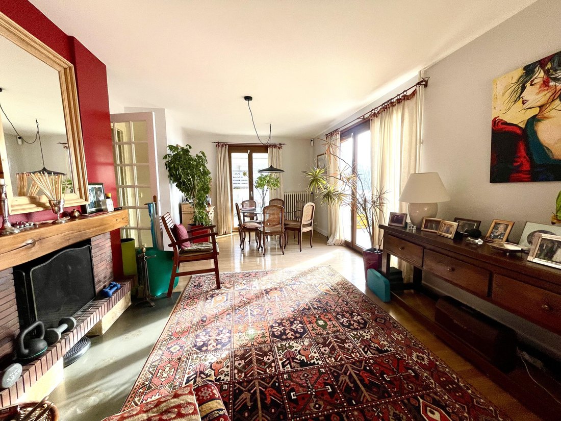 House in Veyrier-du-Lac, Auvergne-Rhône-Alpes, France 2 - 17297285