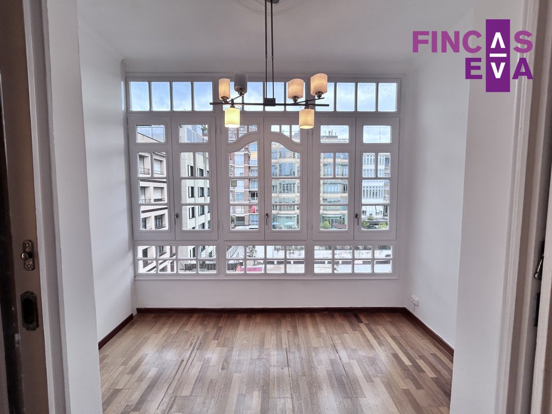Apartment in Eixample, Barcelona, Spain 2 - 17299010