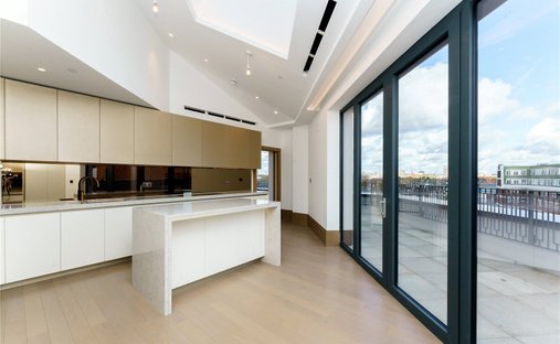 Penthouse in Brompton, Kensington And Chelsea, England 1