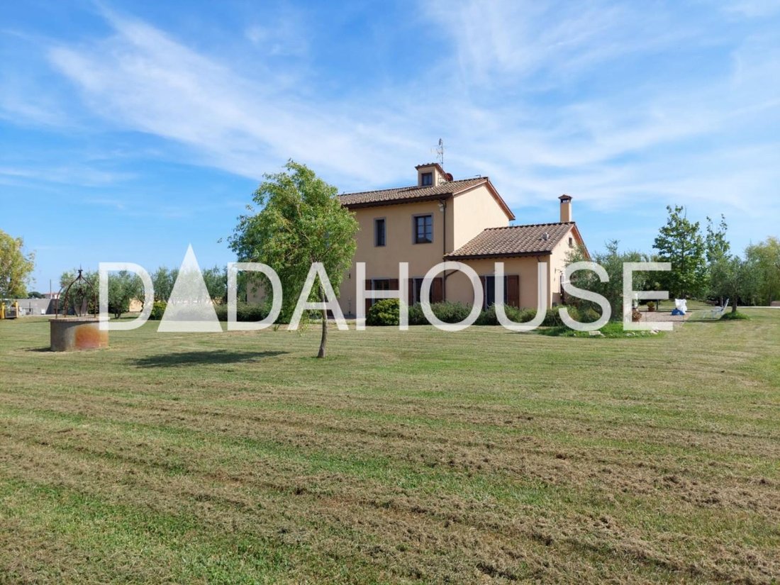 San Frediano a Settimo, Cascina, Tuscany 4 - 17294416