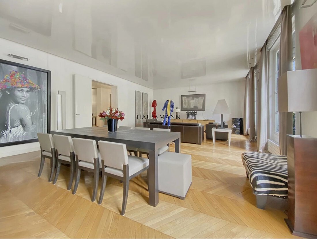 Apartment in Pereire-Malesherbes, Paris 17e Arrondissement, Paris 4 - 17297898