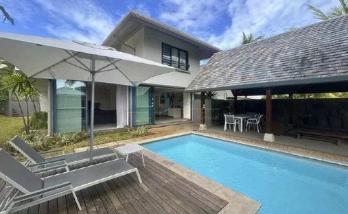 Villa in Black River, Rivière Noire District, Mauritius 1