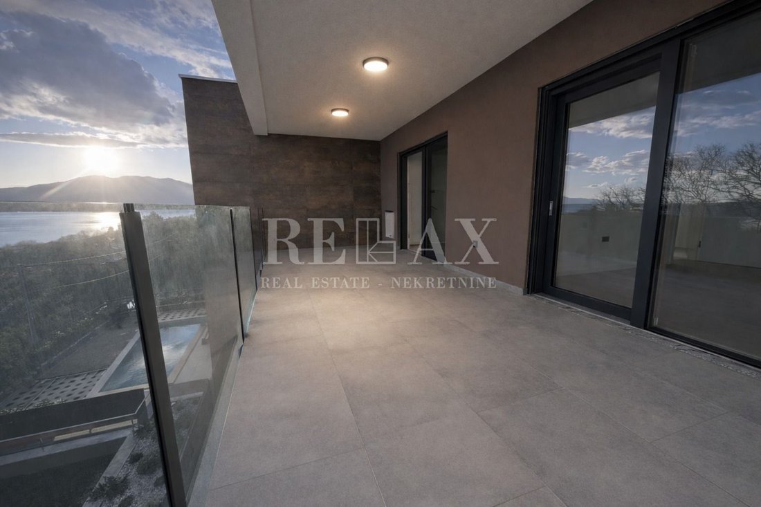 Apartment in Mjesni odbor Kantrida, Grad Rijeka, Primorje-Gorski Kotar County 5 - 17299799