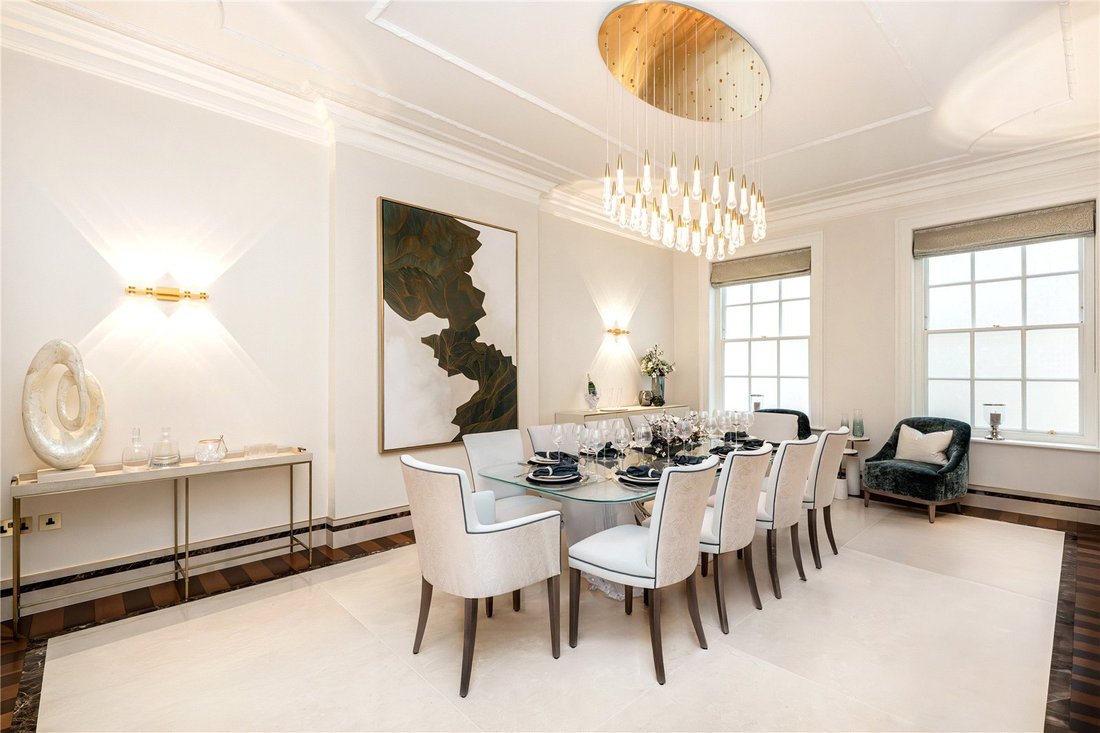 Apartment in Mayfair, Westminster, England 3 - 17298741