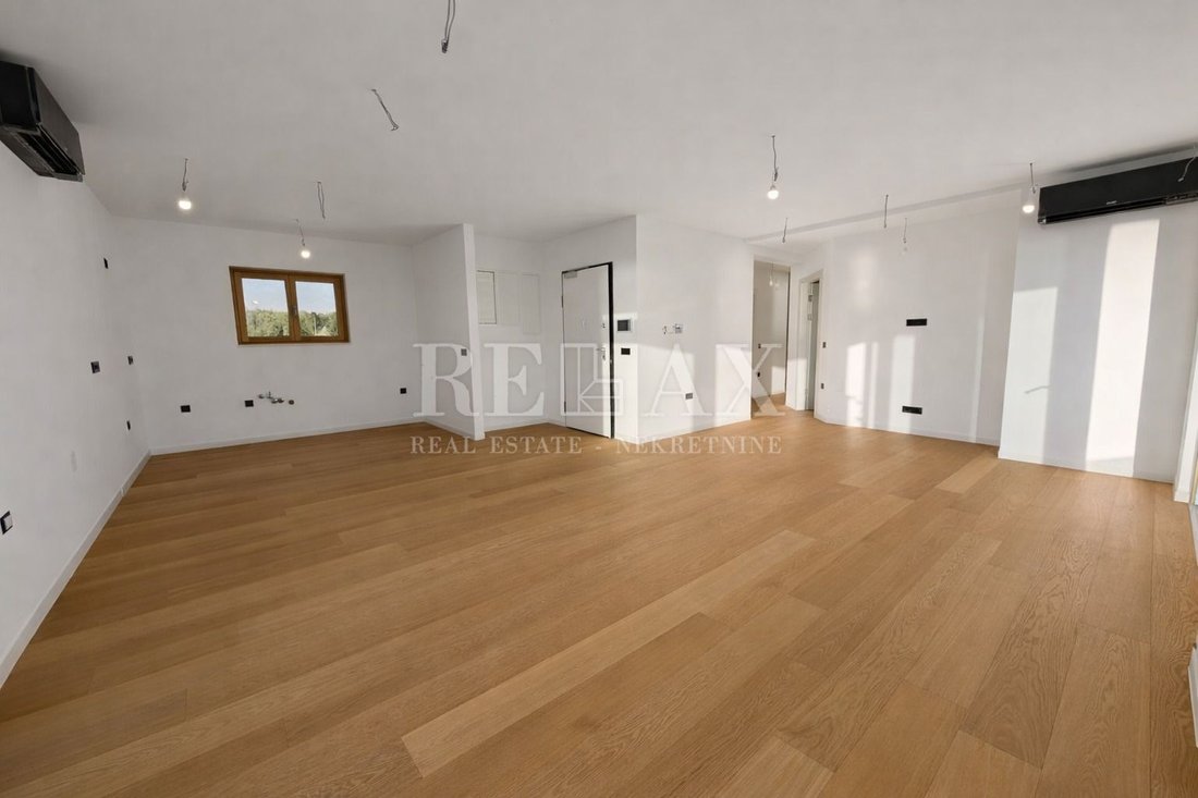 Apartment in Mjesni odbor Kantrida, Grad Rijeka, Primorje-Gorski Kotar County 4 - 17299799