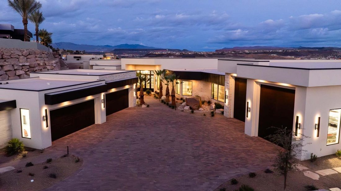 House in St. George, Utah, United States 1 - 17299676