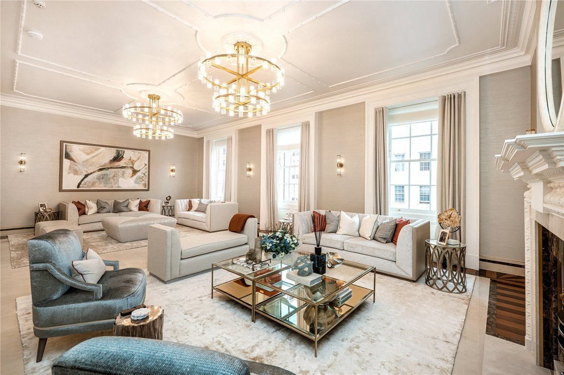 Apartment in Mayfair, Westminster, England 2 - 17298741