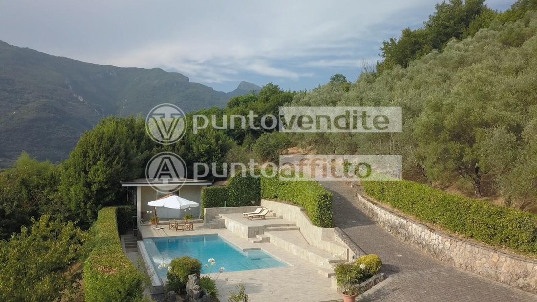 Villa in Camaiore, Tuscany, Italy 1 - 17294861