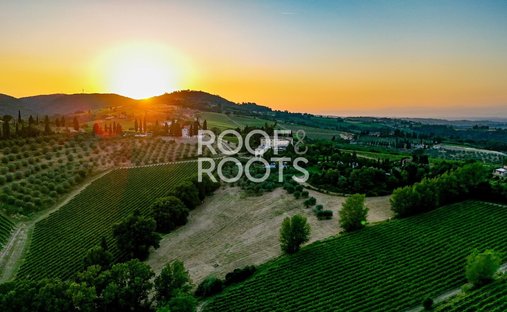 Villa in San Gimignano, Tuscany, Italy 1