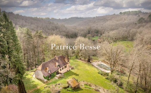 House in Villefranche-du-Perigord, Nouvelle-Aquitaine, France 1