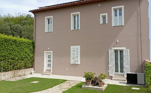 Center, Montelupo Fiorentino, Tuscany 1