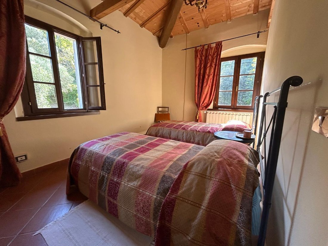 Country House in Bacchereto - Santa Cristina a Mezzana, Comeana, Tuscany 2 - 17294151