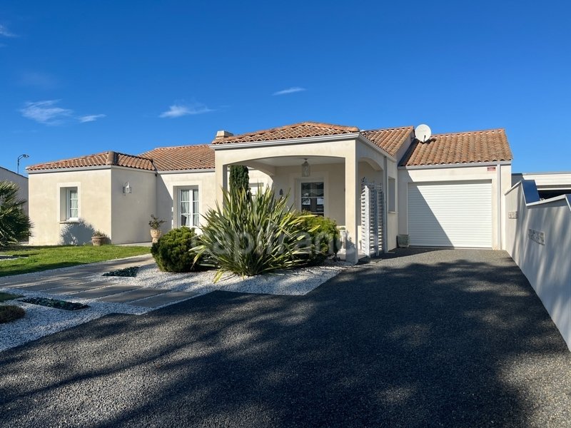 House in Bretignolles-sur-Mer, Pays de la Loire, France 2 - 17298147