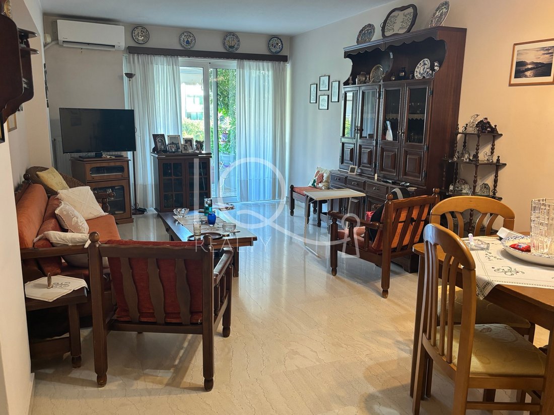 Apartment in Vouliagmeni, Attica, Greece 2 - 17293609