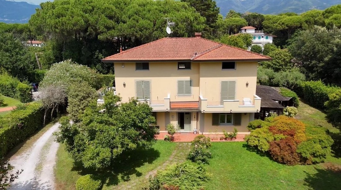 Villa à Ronchi, Massa, Italie 2 - 17294540