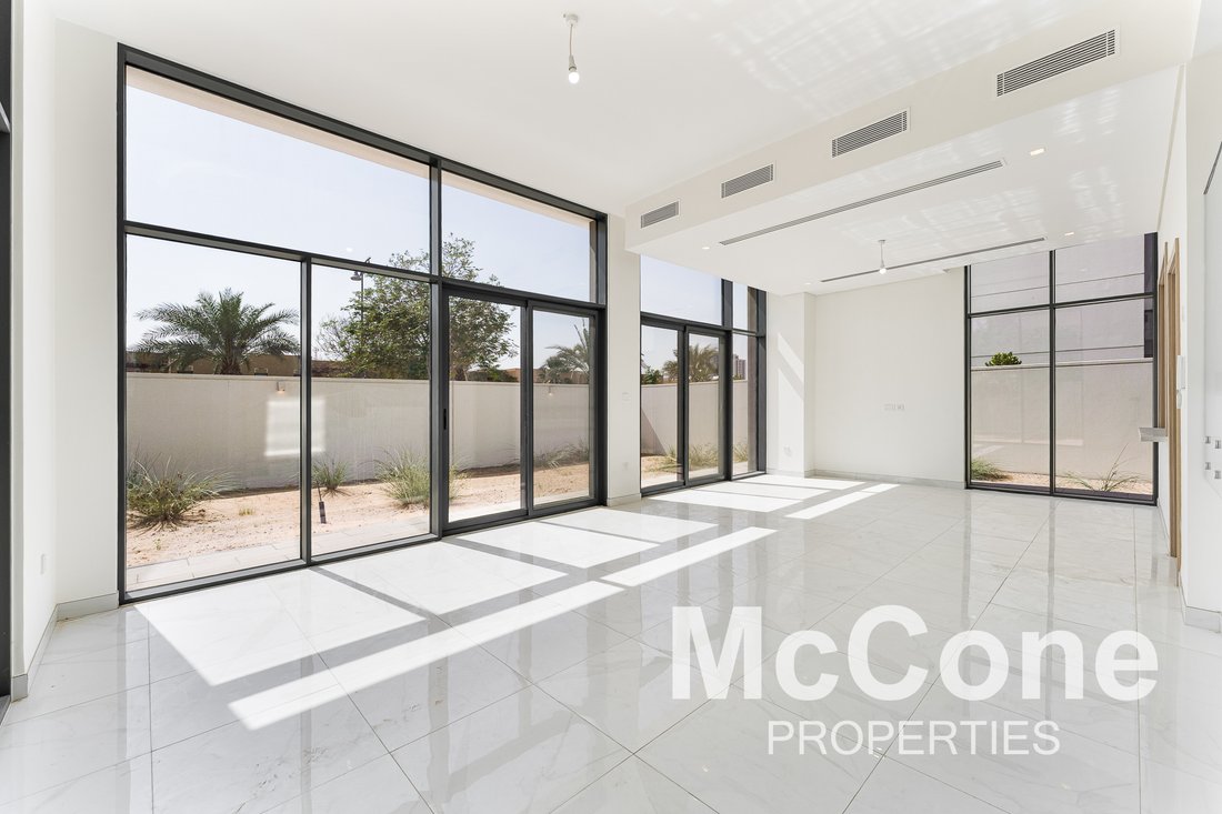 Villa in Al Furjan, Dubai, United Arab Emirates 5 - 17293063
