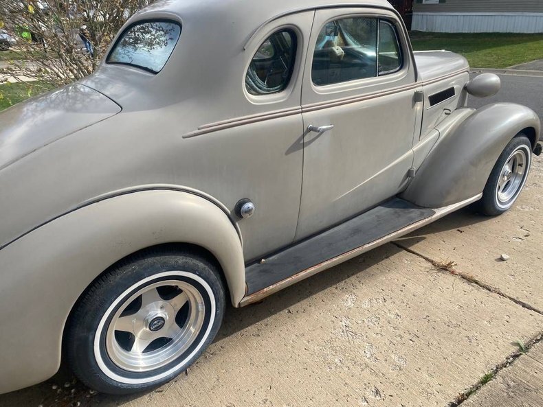 Coupe in Glendale, United States 4 - 17299508