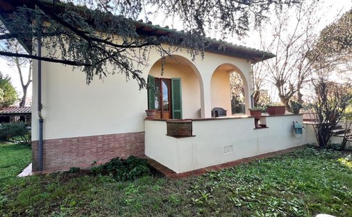 Villa in Hospital Zone, Empoli, Tuscany 1
