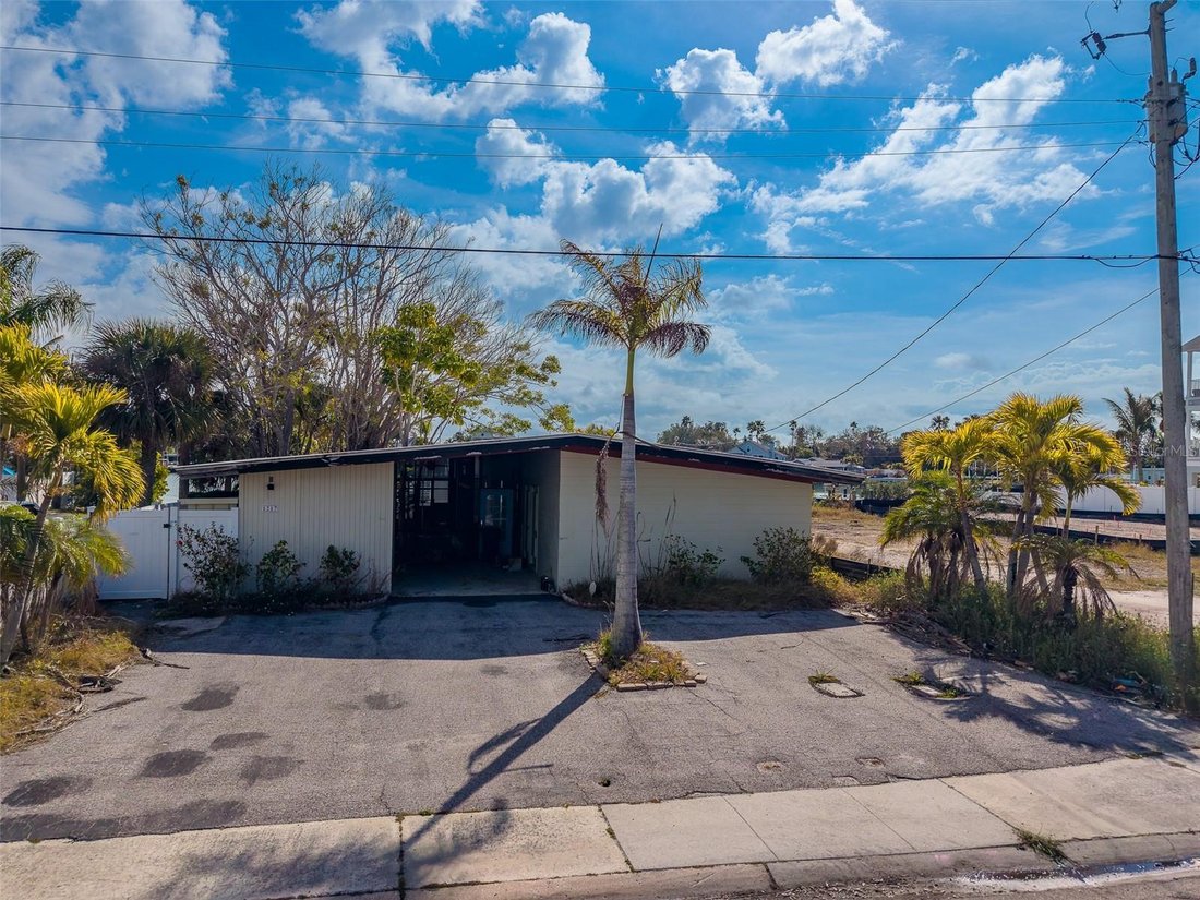 House in Indian Shores, Florida, United States 1 - 17293008