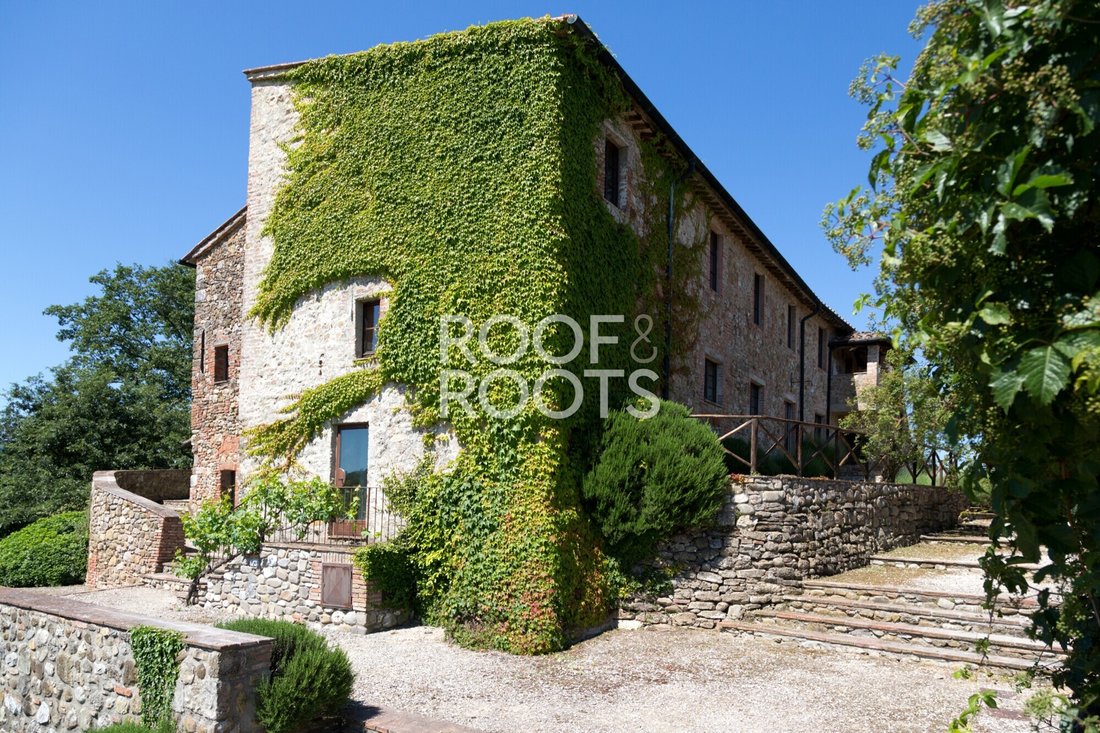 Villa in Chiusdino, Tuscany, Italy 2 - 17299731