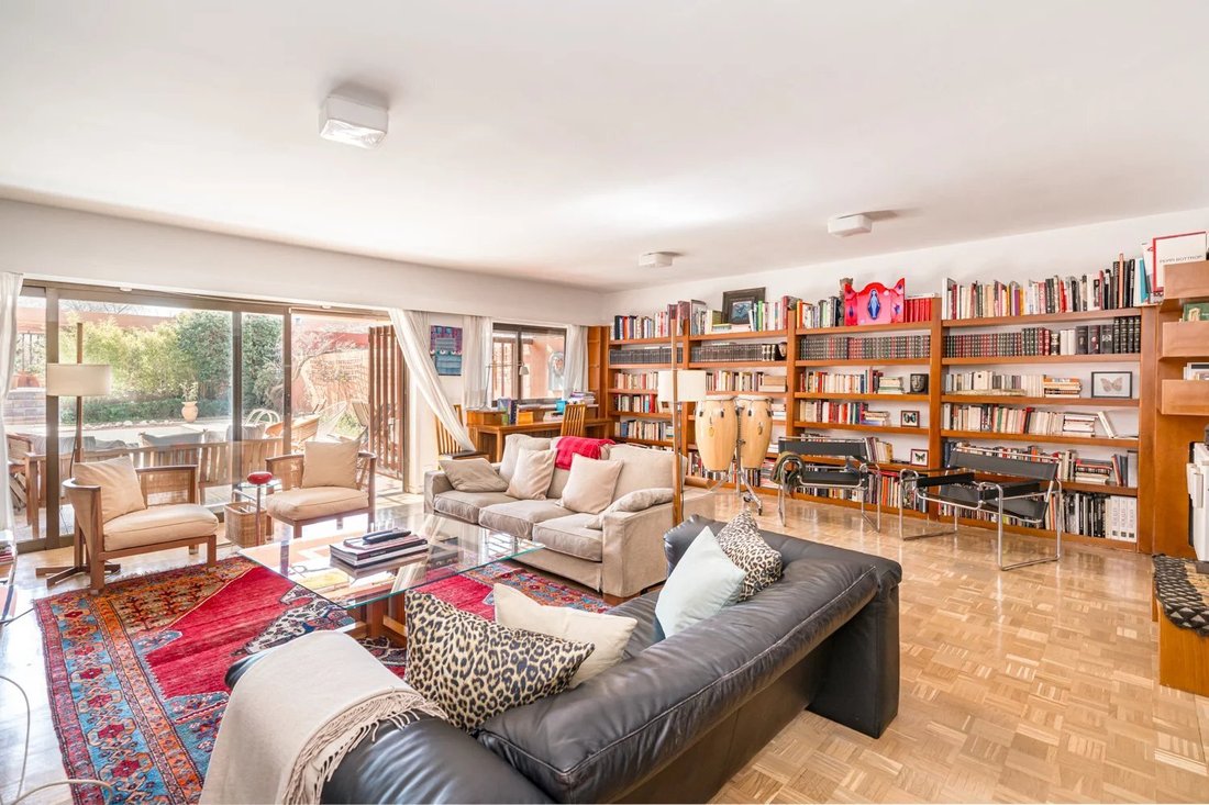 Townhouse in Moncloa-Aravaca, Madrid, Spain 2 - 17296751