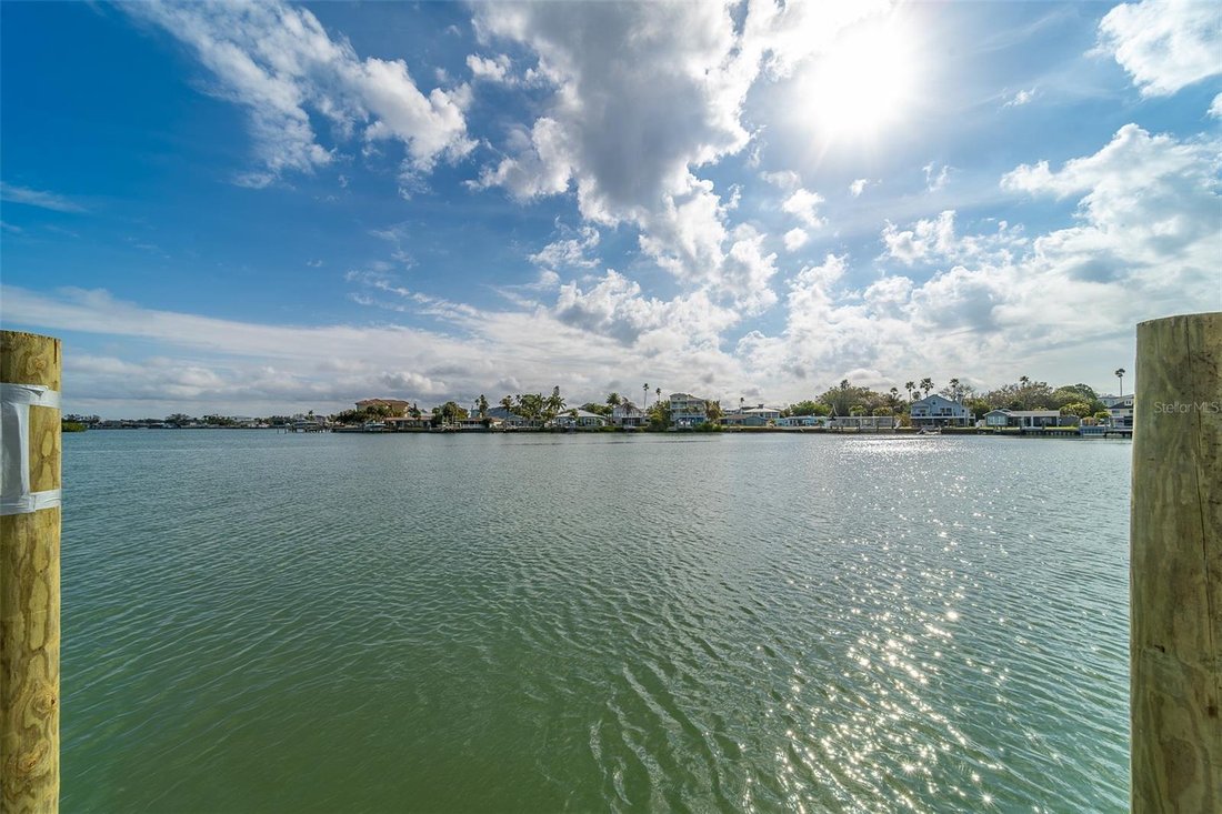 House in Indian Shores, Florida, United States 4 - 17293008