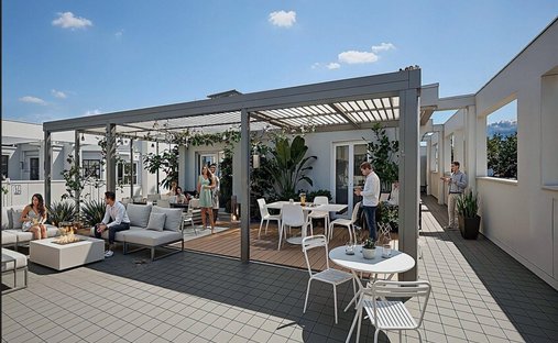 Penthouse in Ronchi, Massa, Italy 1