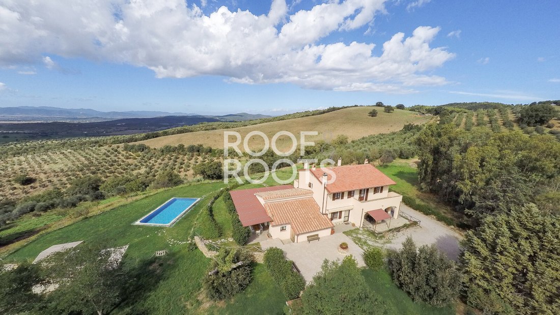 Villa in Campagnatico, Tuscany, Italy 1 - 17292833