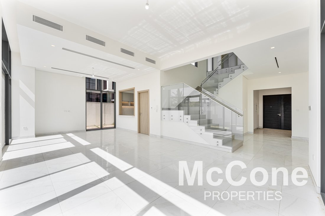Villa in Al Furjan, Dubai, United Arab Emirates 3 - 17293063