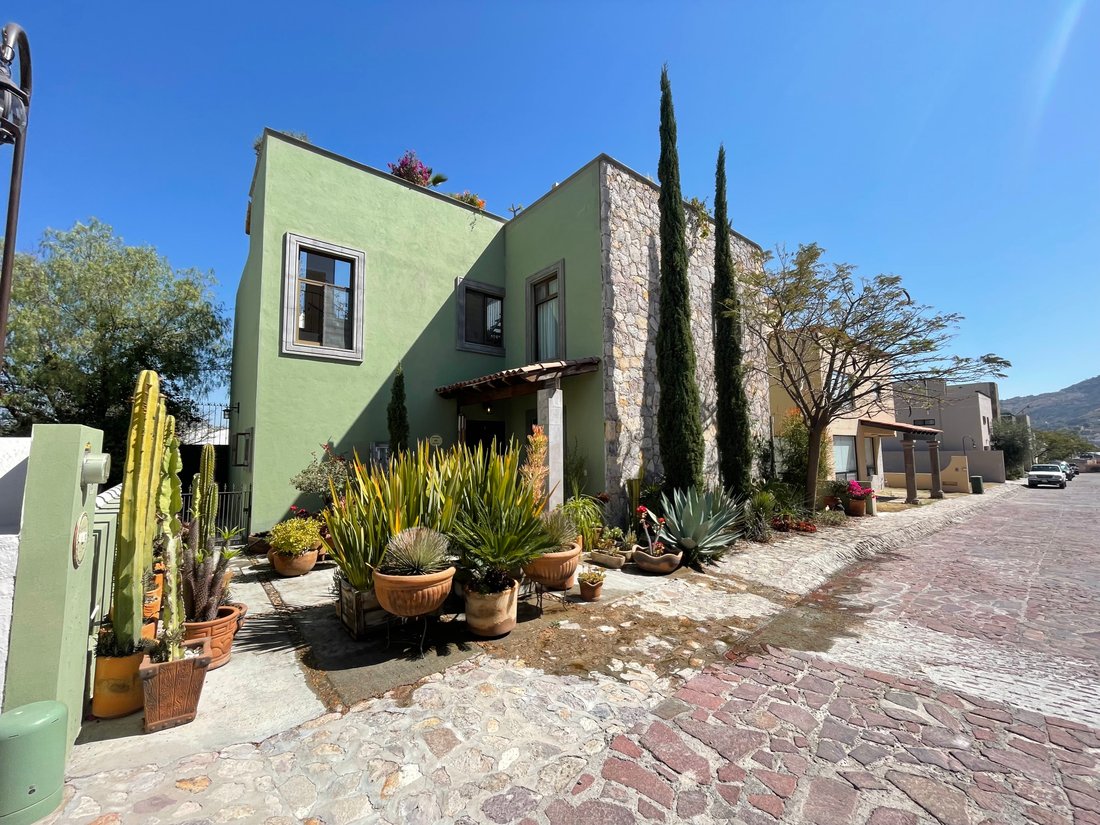 House in Presita Guadalupe, Guanajuato, Mexico 2 - 17295883