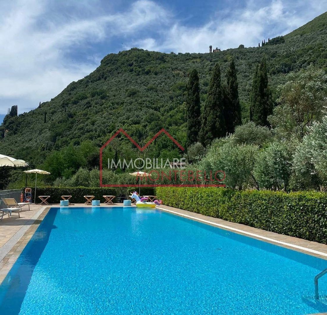Villa in Camaiore, Tuscany, Italy 2 - 17294646