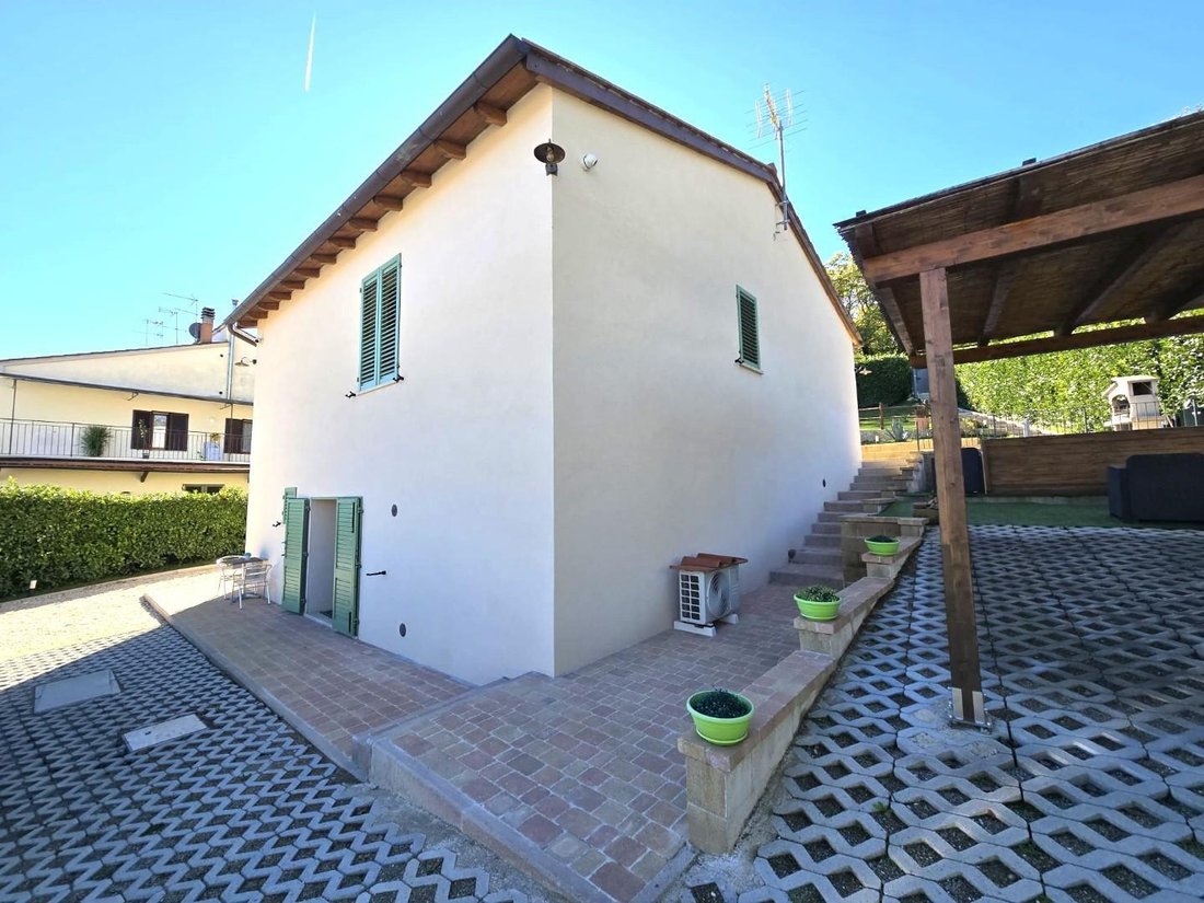 Villa in Colle di Val d'Elsa, Tuscany, Italy 2 - 17294527