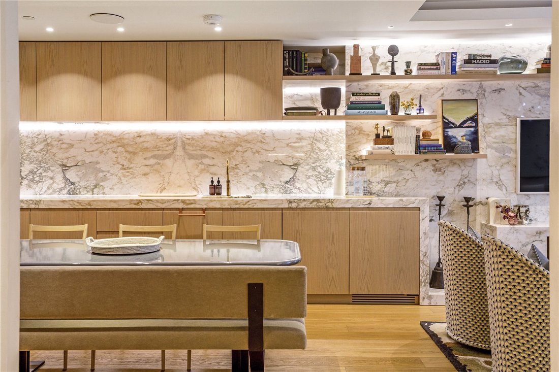 Apartment in Soho, England 4 - 17299201
