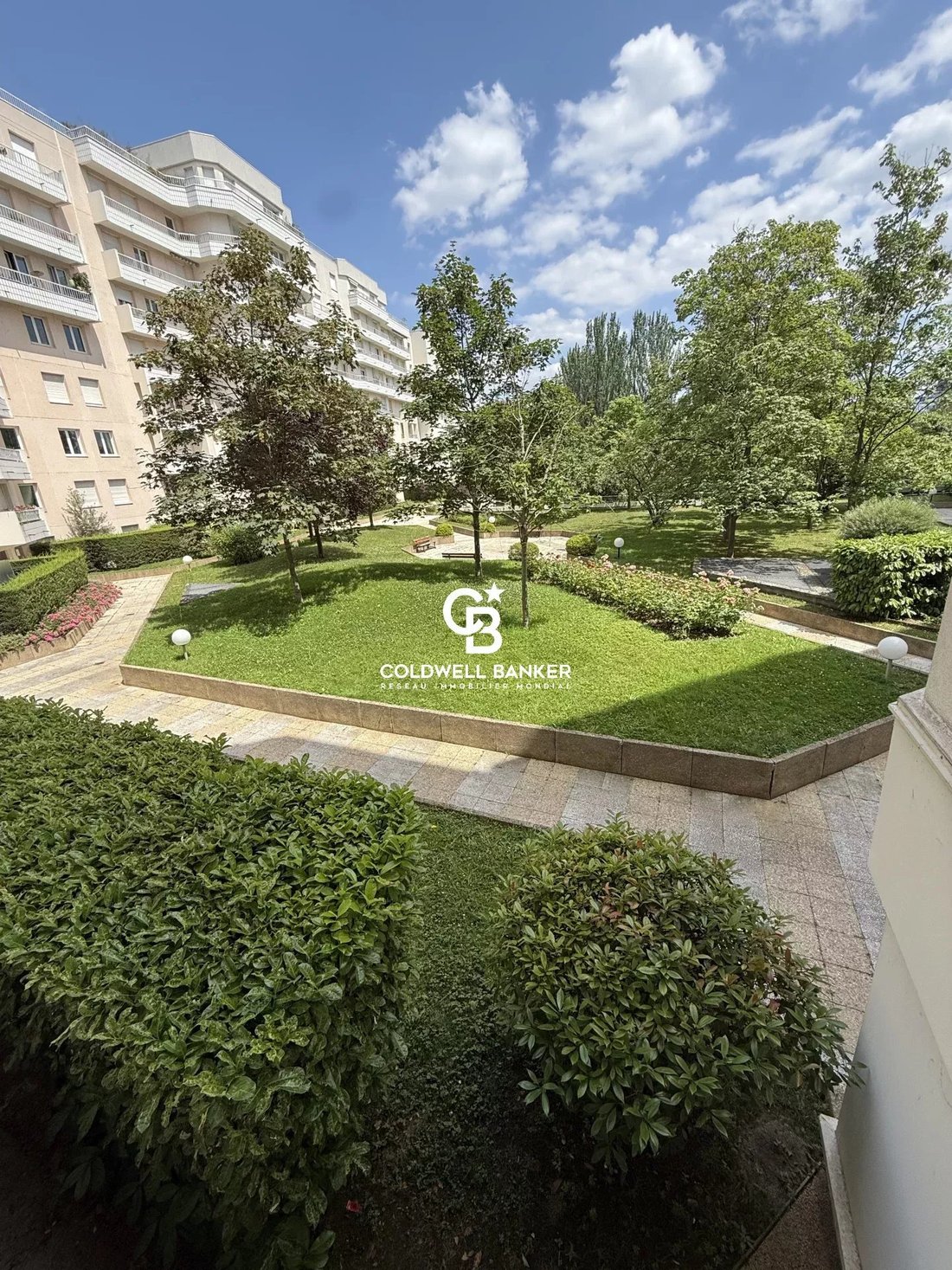 Apartment in Le Petit Pont Amphibie, Issy-les-Moulineaux, France 1 - 17295066