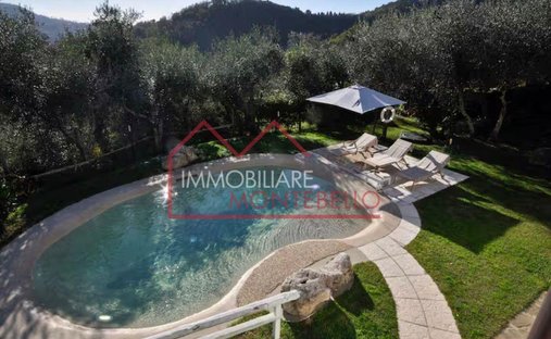 Country House in Camaiore, Tuscany, Italy 1