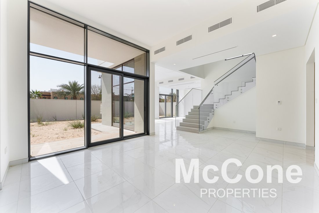 Villa in Al Furjan, Dubai, United Arab Emirates 2 - 17293063
