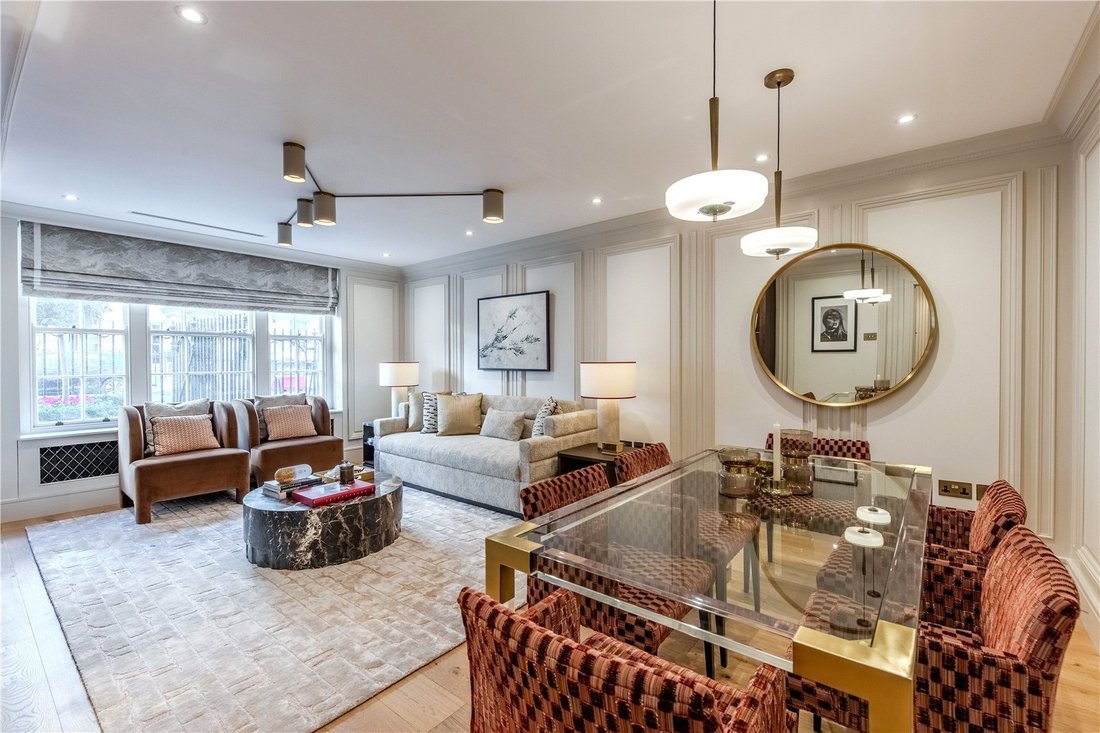 Apartment in Mayfair, Westminster, England 1 - 17298777