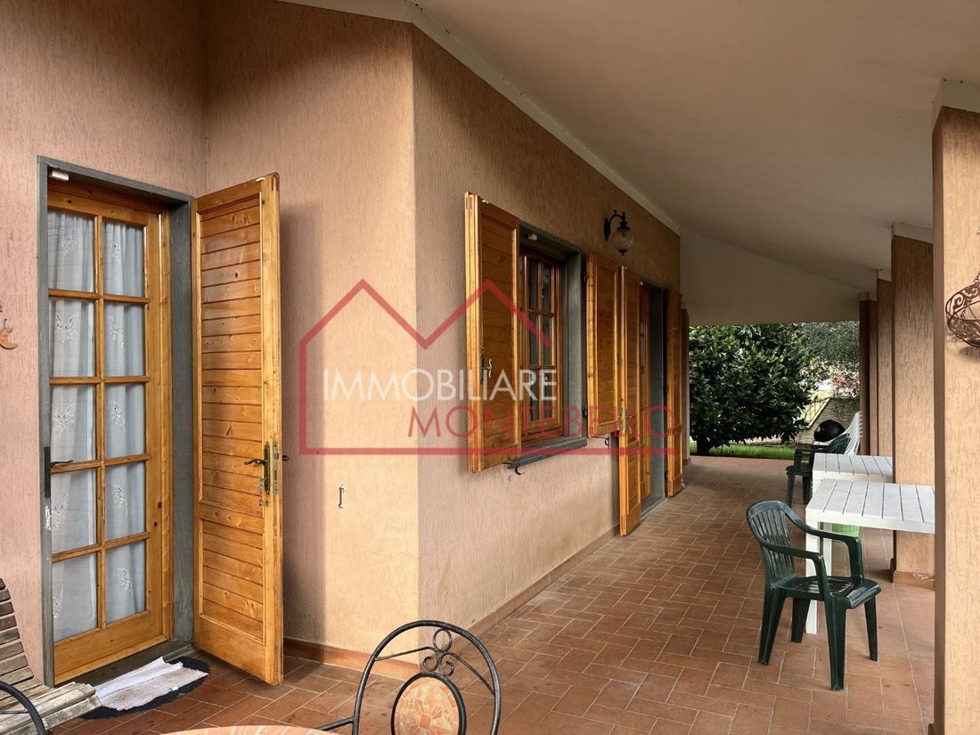 House in Camaiore, Tuscany, Italy 5 - 17294824
