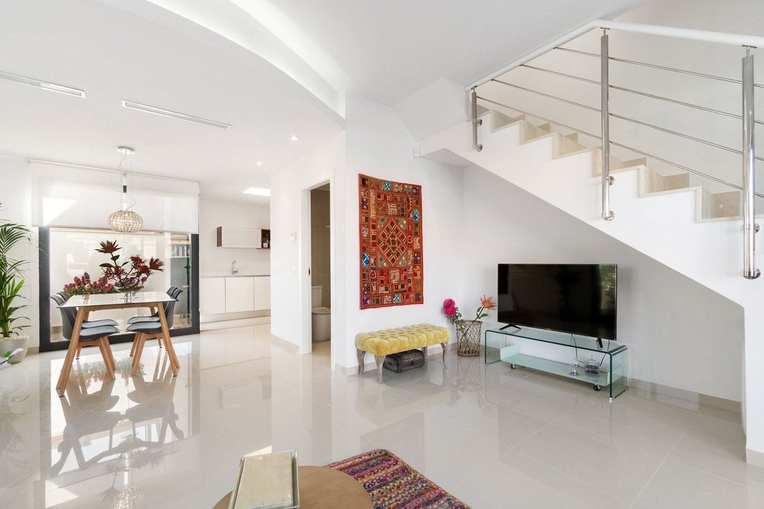 Villa in Los Montesinos, Valencian Community, Spain 4 - 17295506