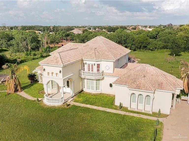 House in Elsa, Texas, United States 2 - 17298659