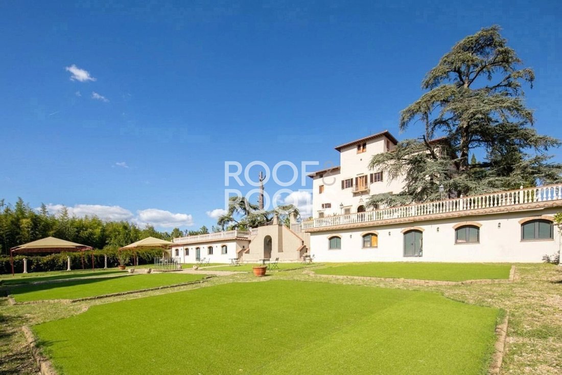 Villa in Pontassieve, Tuscany, Italy 2 - 17299599