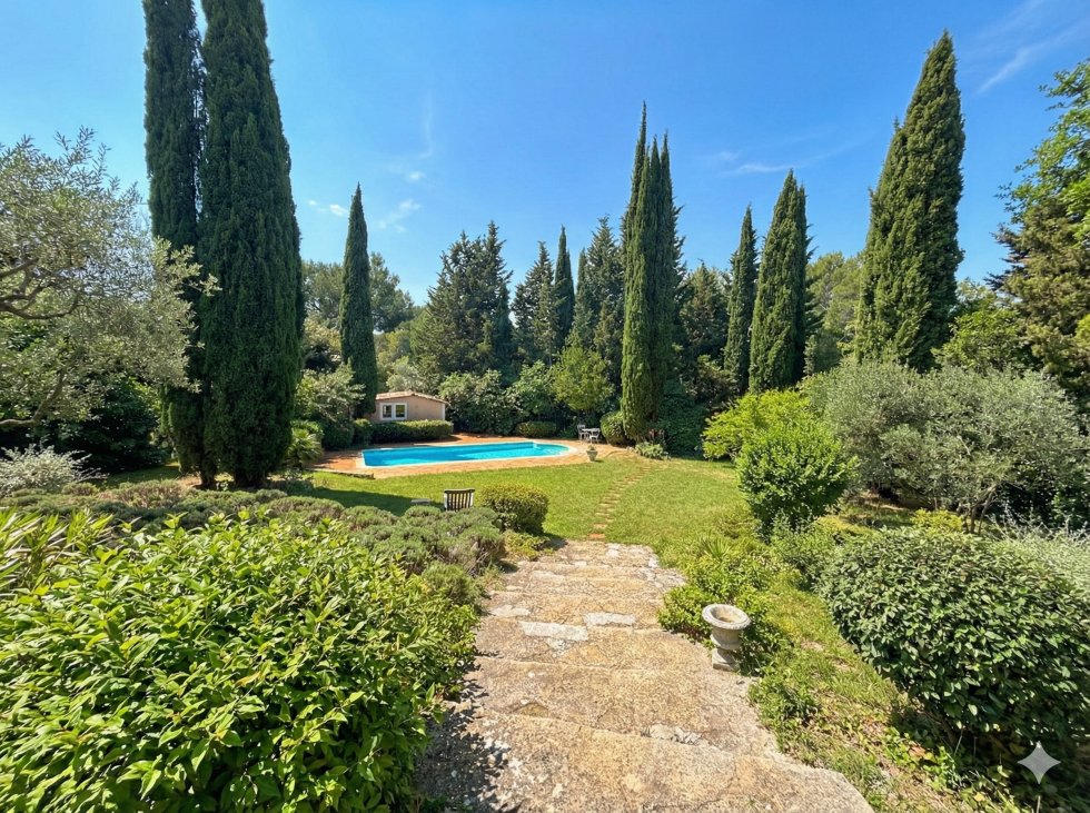 House in Granettes-Jauberte-Sainte Anne, Aix-en-Provence, France 5 - 17296914