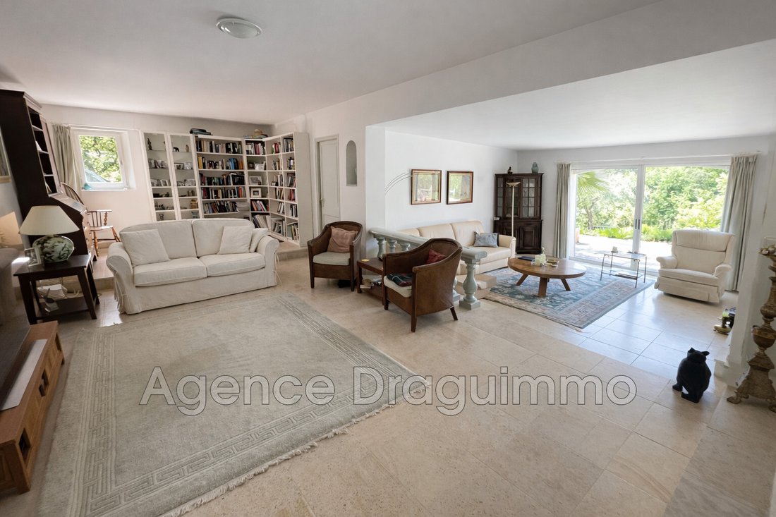 Villa in Centre Ancien, Draguignan, France 5 - 17293591