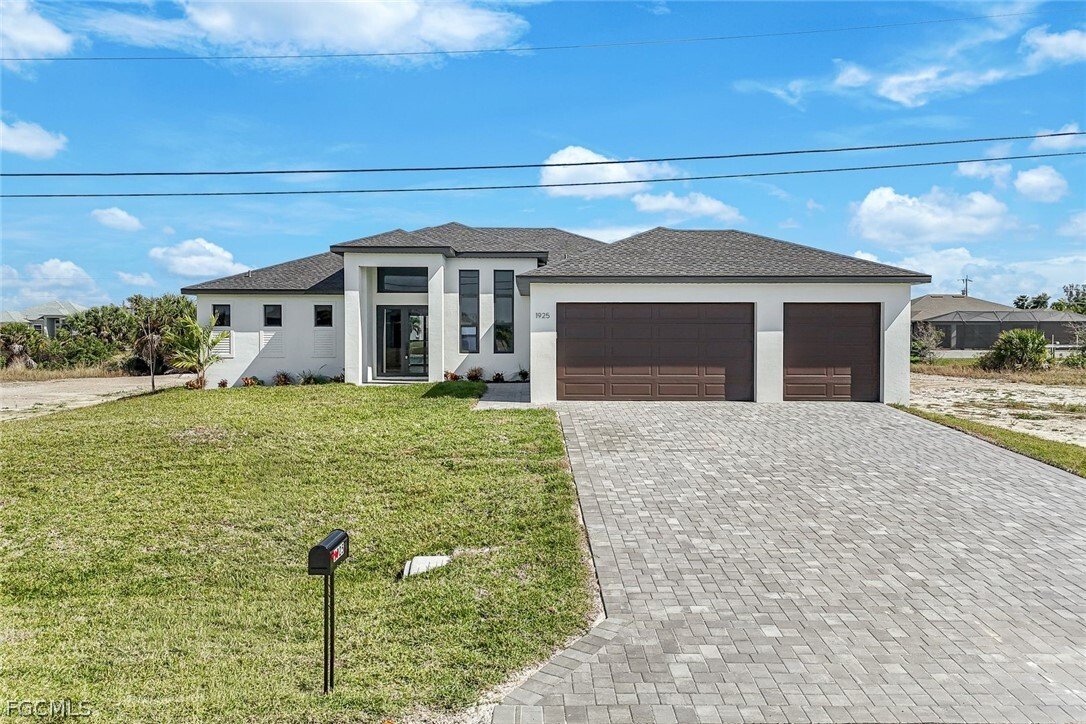 House in Cape Coral, Florida, United States 2 - 17296421