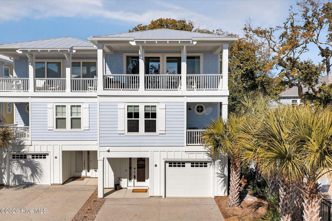 Townhouse in Kure Beach, North Carolina, United States 4 - 17245311