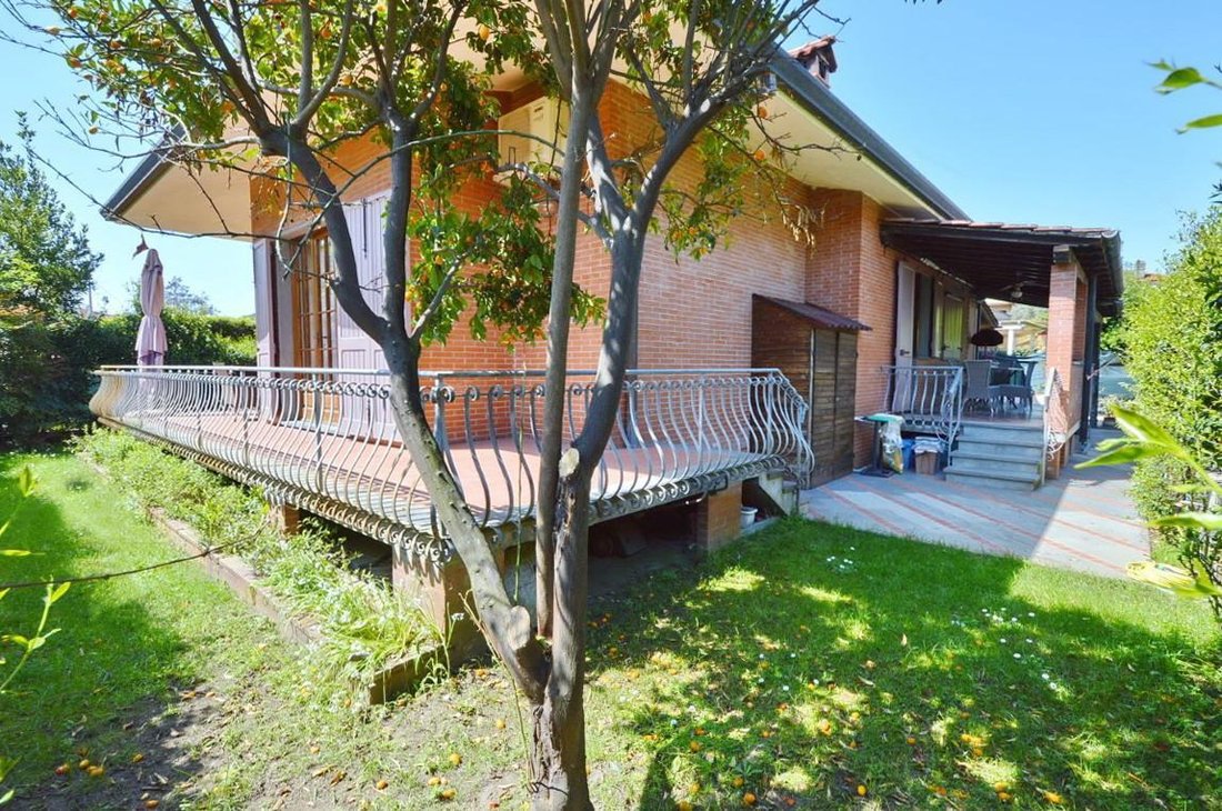 Villa in Center, Forte dei Marmi, Tuscany 3 - 17294305