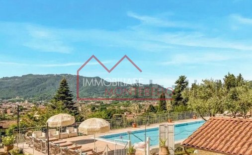Villa in Camaiore, Tuscany, Italy 1