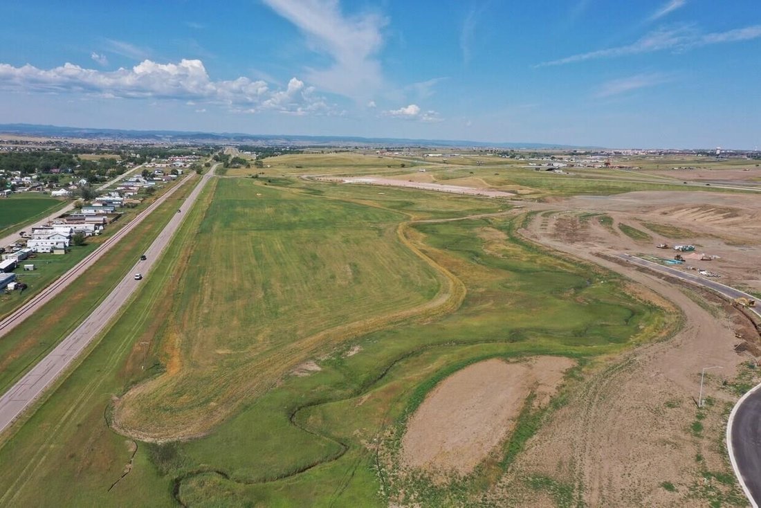Land in Box Elder, South Dakota, United States 1 - 15043607